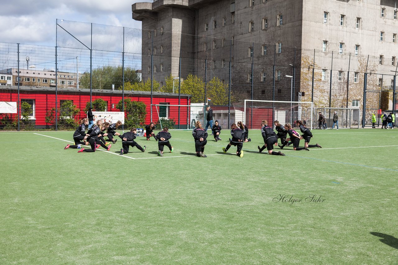 Bild 52 - B-Juniorinnen St.Pauli - C-Juniorinnen SV Steinhorst : Ergebnis: 1:2